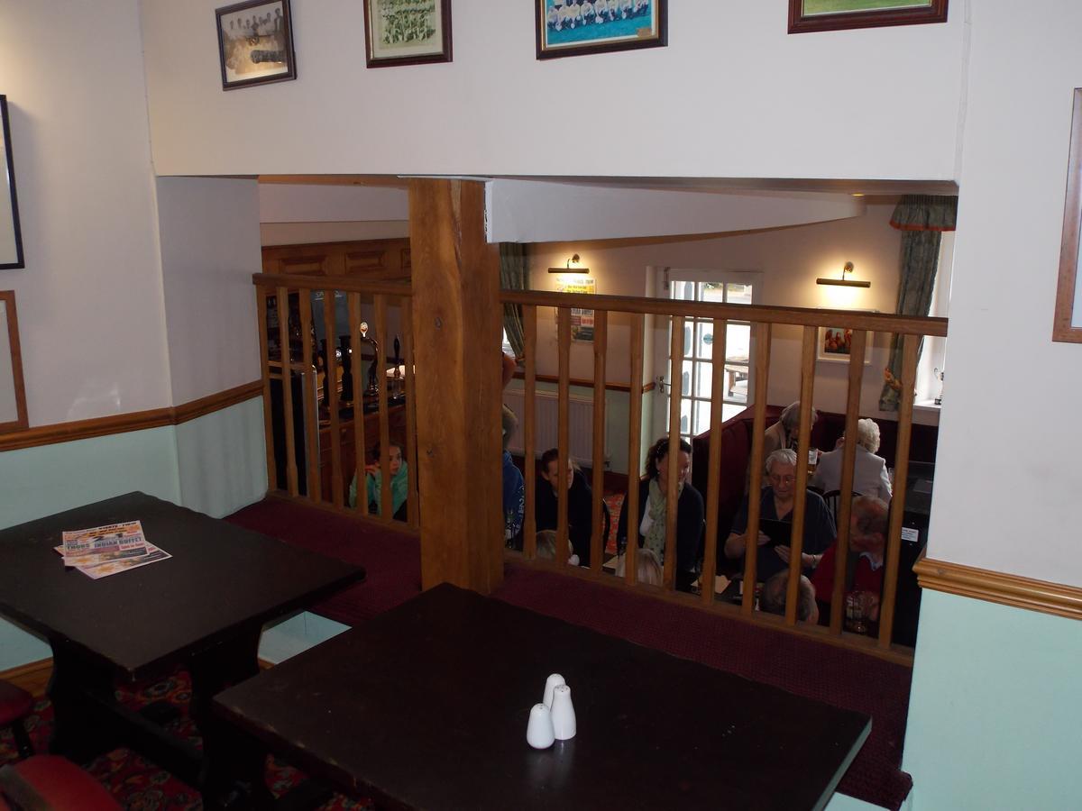 Hotel Cross Keys 3*