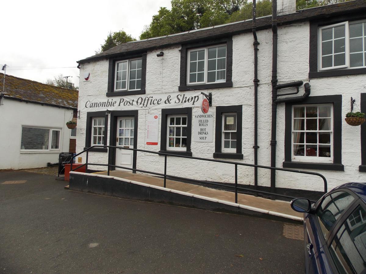 Cross Keys 3*